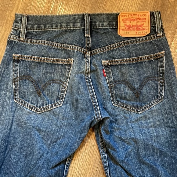 Levi’s 514 Slim Straight Jeans - Picture 6 of 8